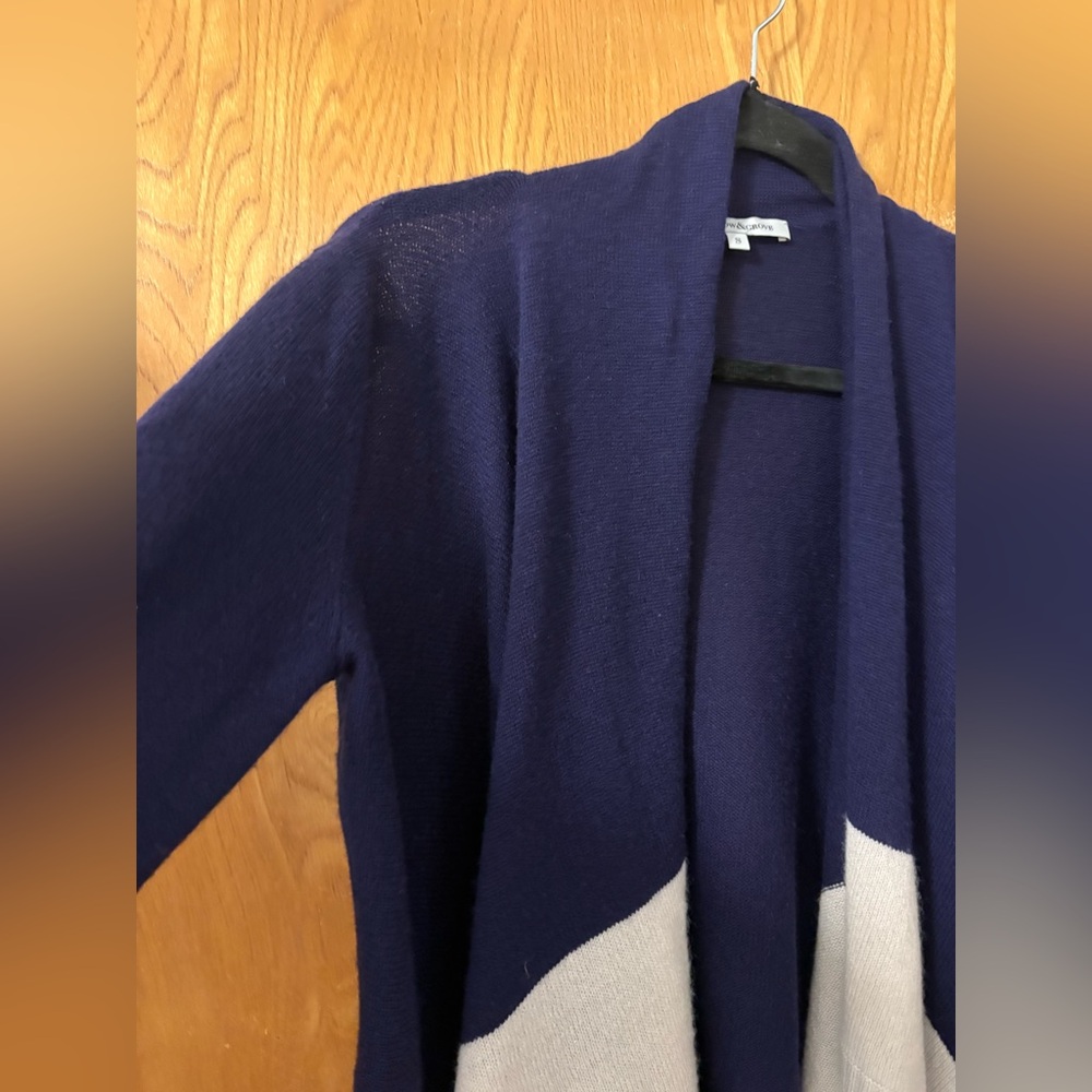 Barrow & Grove Chic Navy and Cream color block Women's cashmere Cardigan S - Picture 3 of 9